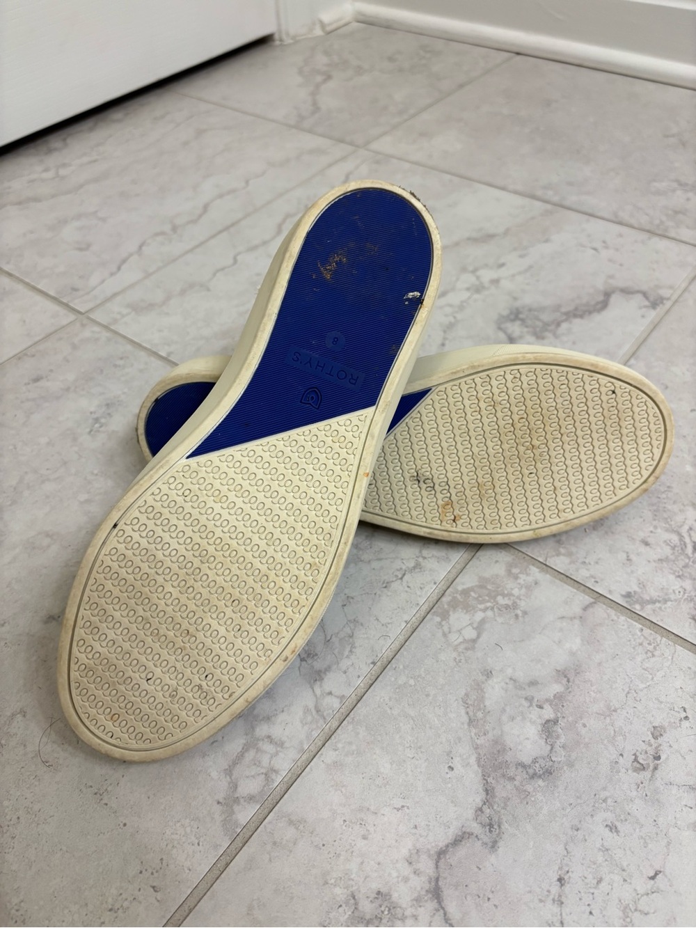 Rothy’s The Original Slip-On Sneaker, Geometric Logo Knit, Size 8 - Picture 6 of 7